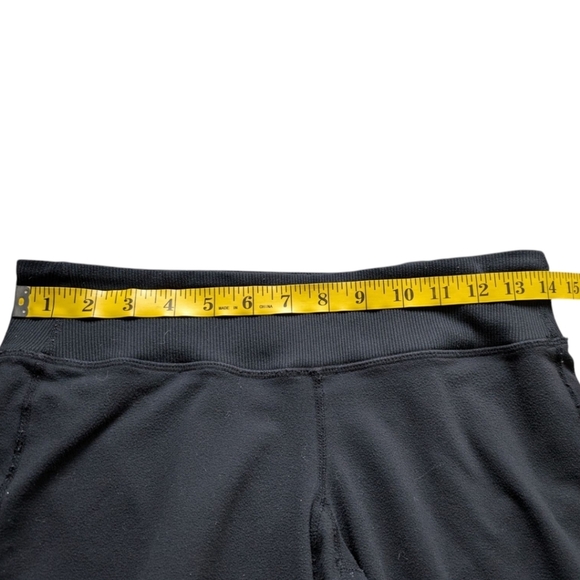 Lululemon Clam Digger II Black Luon Mid Rise Ribbed Waist 6/2013 Women's size 6 - Picture 12 of 14